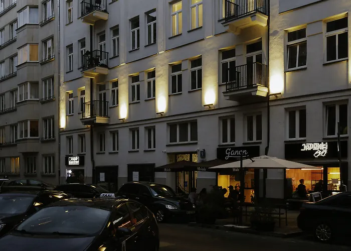 Garage - Lwowska 9 وارسو